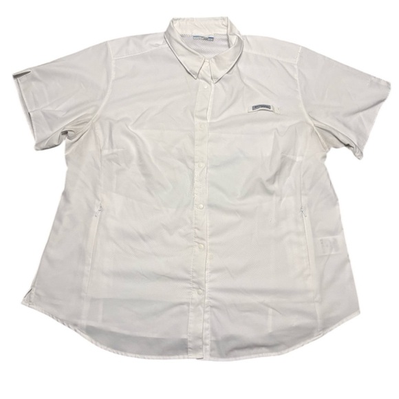 Columbia Tops - Columbia Women’s White Casual Button Down Shirt